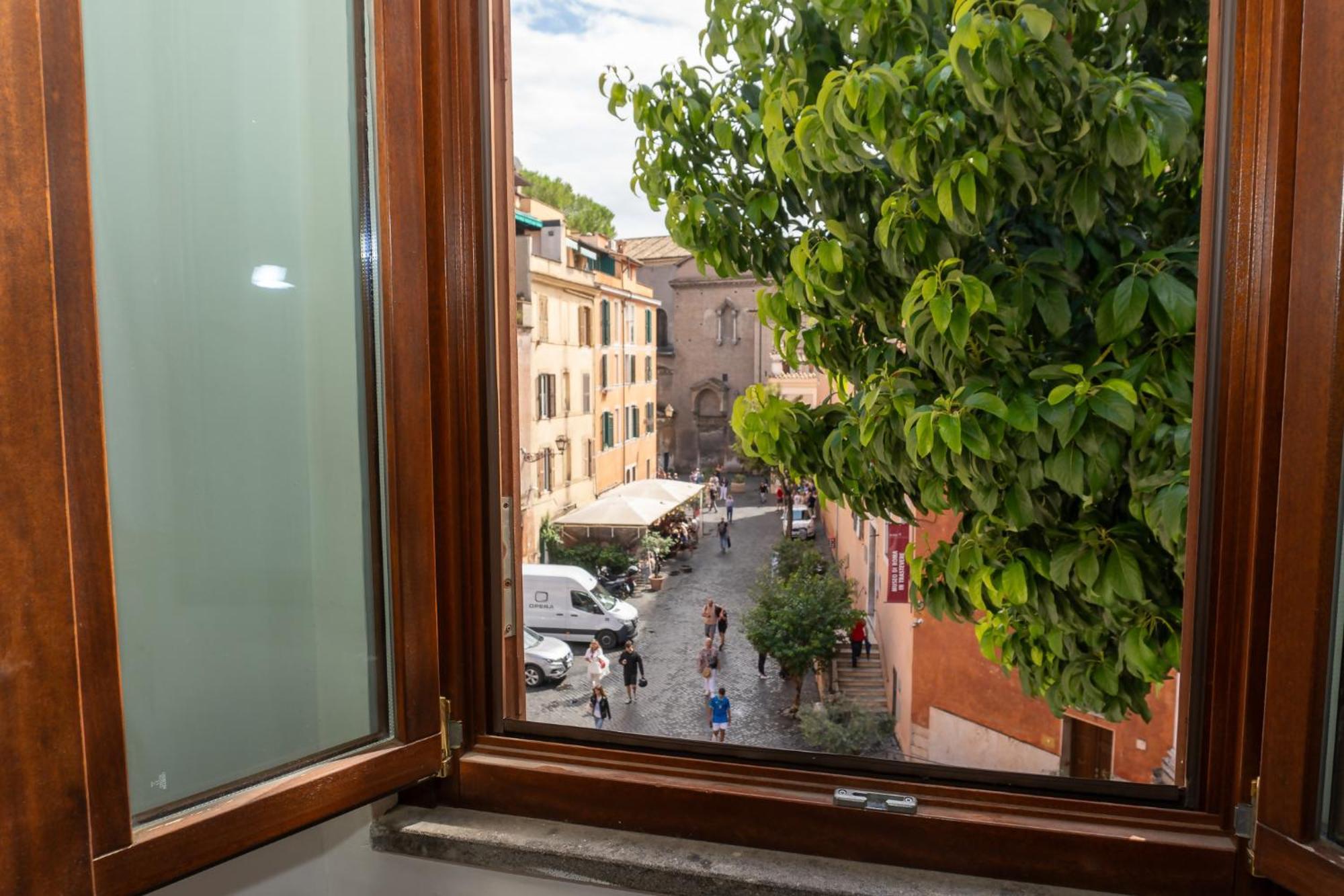 Beyond The Tiber Trastevere Rom